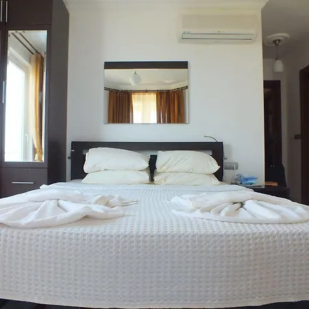 Appart hôtel Sunset Beach Club *